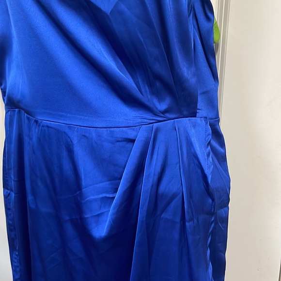 Royal blue faux wrap one shoulder midi dress size XL. NWOT - Picture 4 of 7